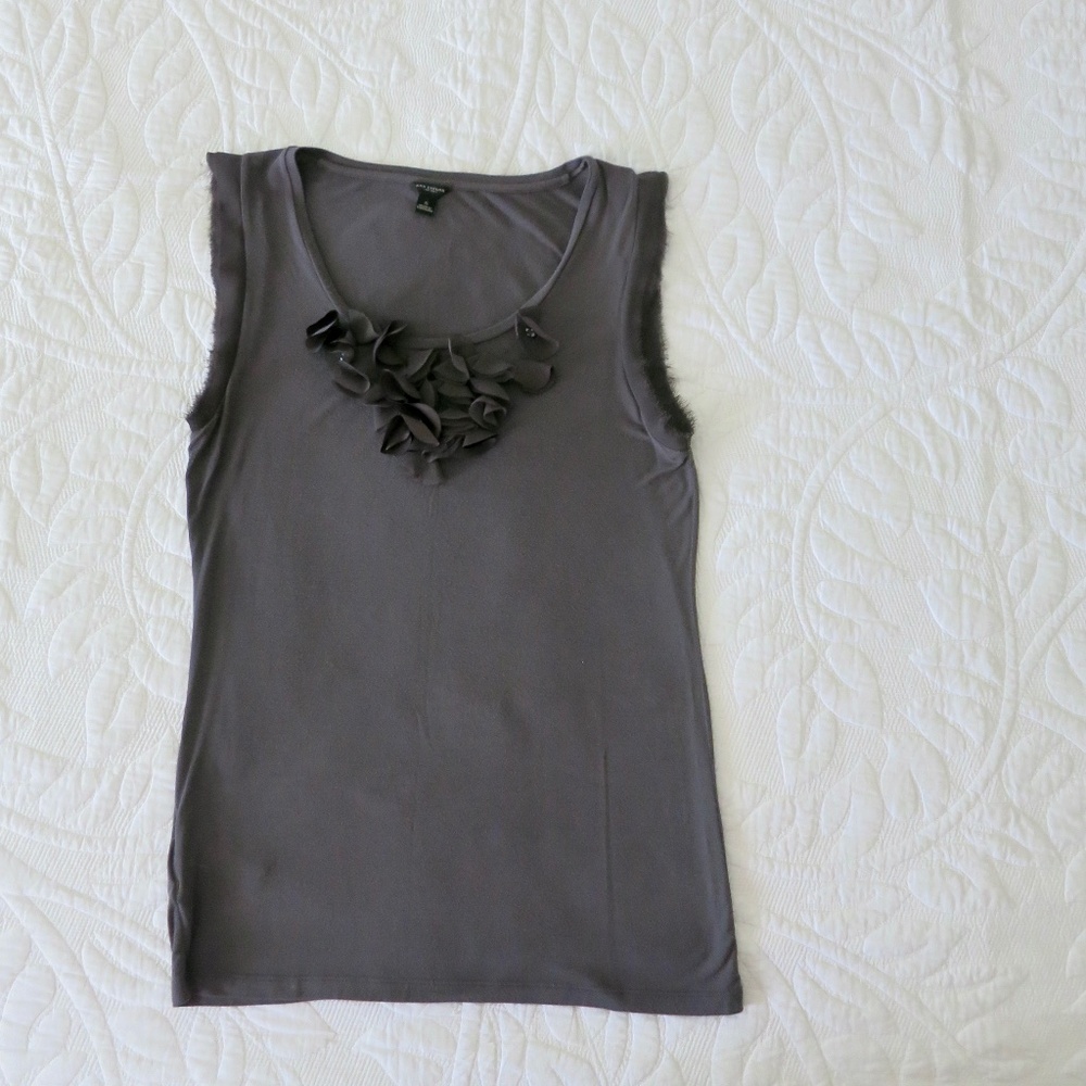 Ann Taylor Floral Solid Gray Sleeveless Top Size S
